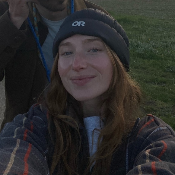 Meet your Posher, Sara - Picture 1 of 1